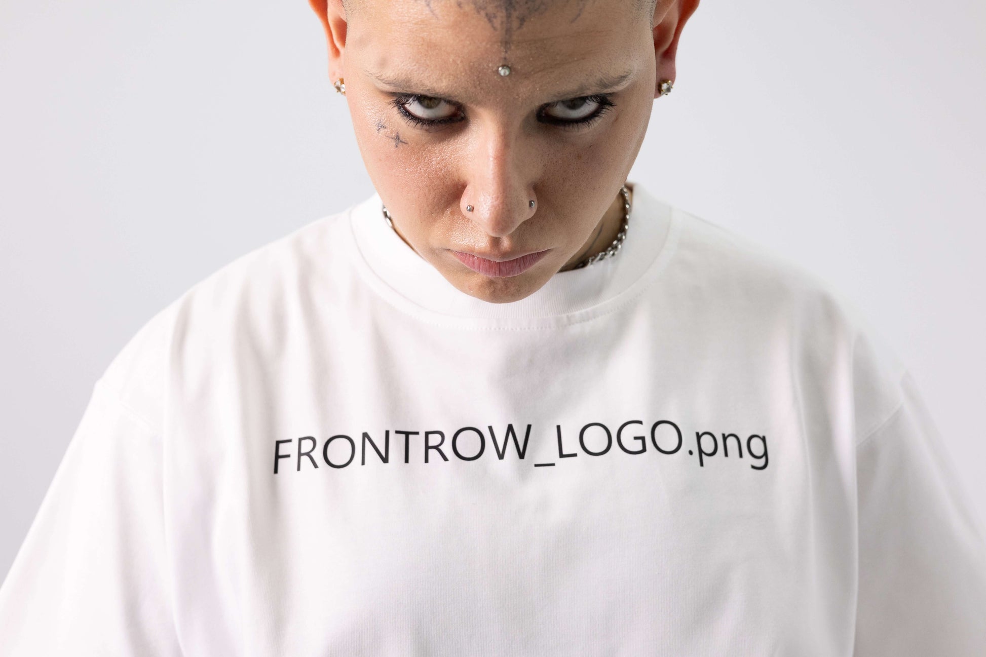 BRANDING TEE | FrontRowEU